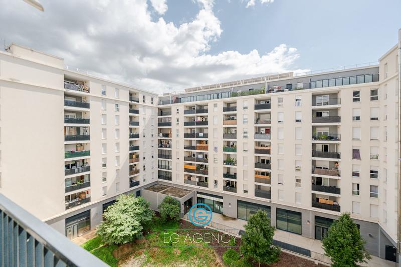 Appartement - 60 m² - 3 pièces