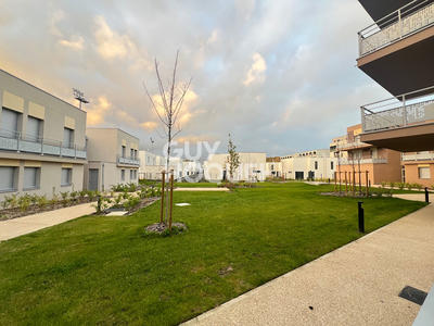 Appartement - 93 m² - 4 pièces