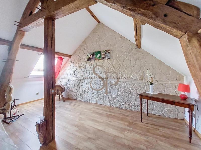 Maison ancienne - 170 m² - 6 pièces