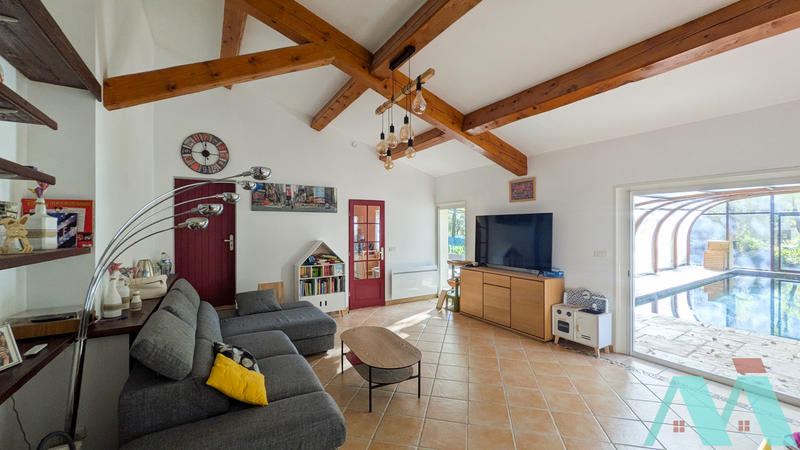 Maison - 165 m² - 6 pièces
