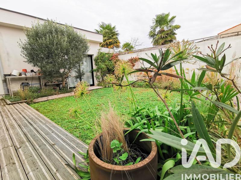 Maison - 165 m² - 6 pièces