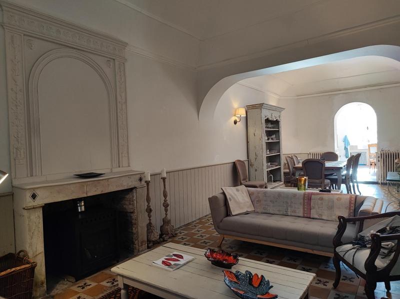 Propriété - 438 m² - 10 pièces