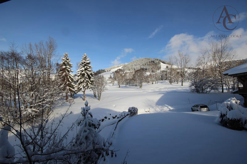 Appartement - 111 m² - 4 pièces