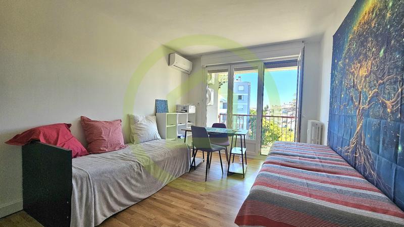 Appartement - 106 m² - 5 pièces