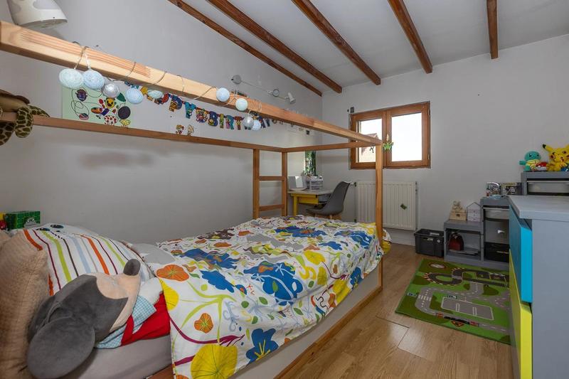 Maison - 186 m² - 7 pièces