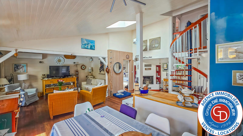 Maison - 118 m² - 5 pièces