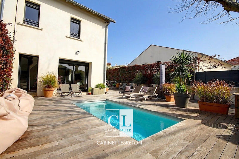 Maison - 105 m² - 5 pièces