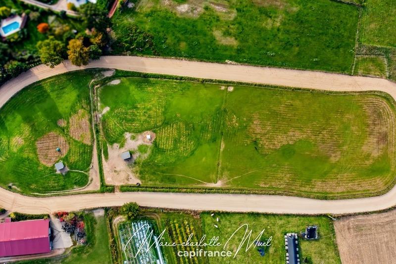 Propriété - 224 m² - 8 pièces