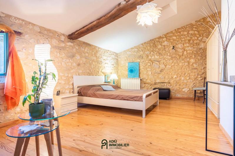 Maison - 151 m² - 4 pièces