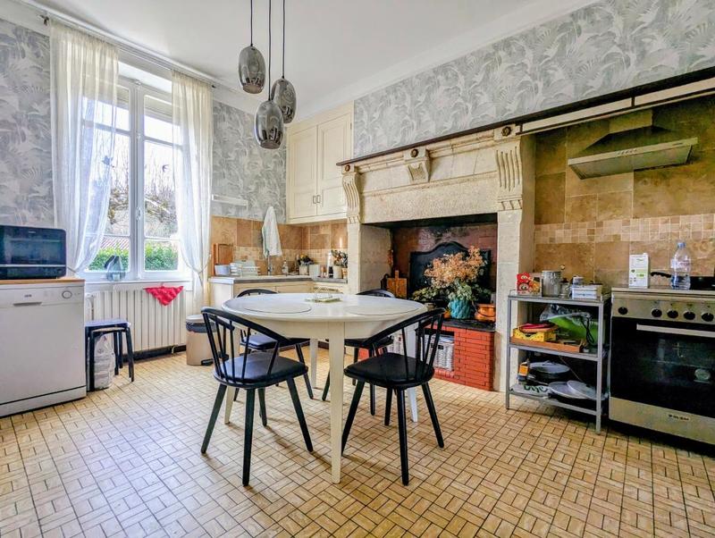 Maison - 160 m² - 7 pièces