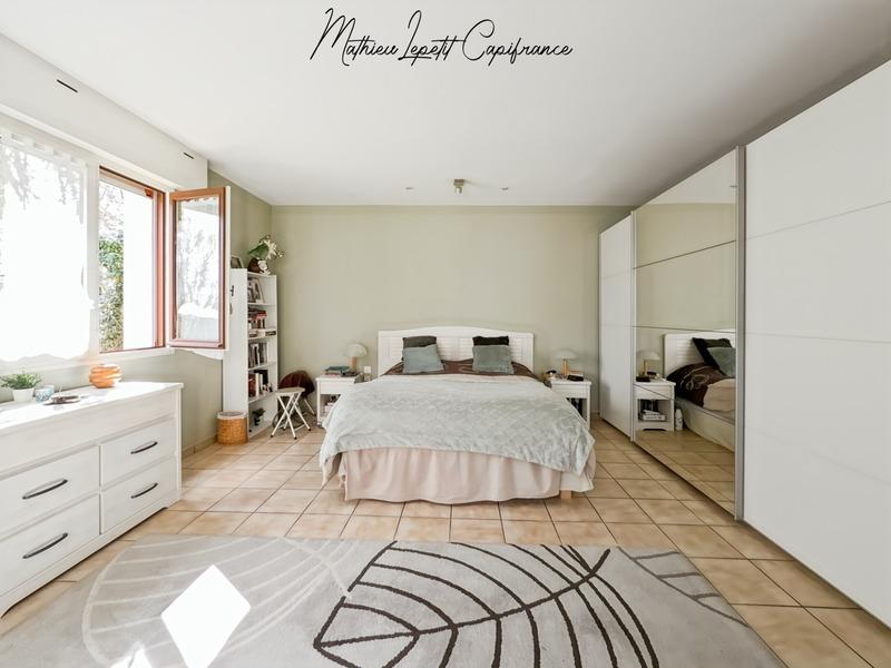 Maison - 190 m² - 6 pièces