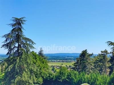 Maison - 250 m² - 8 pièces