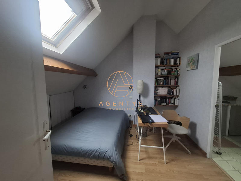 Maison - 95 m² - 4 pièces