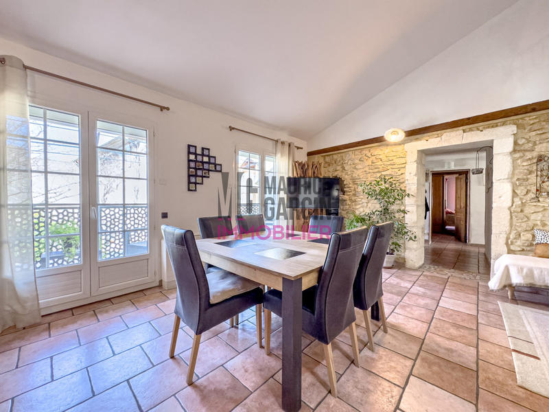 Maison - 165 m² - 6 pièces