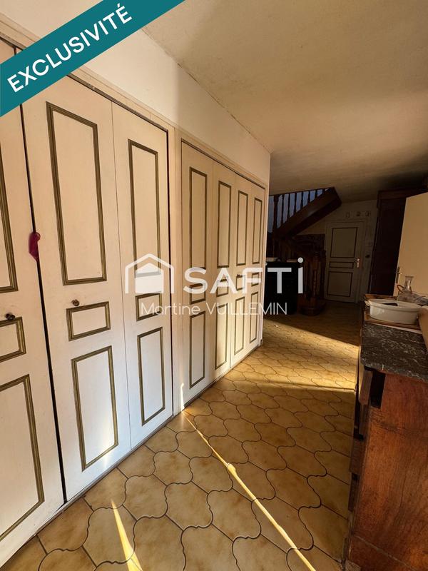 Maison - 180 m² - 7 pièces