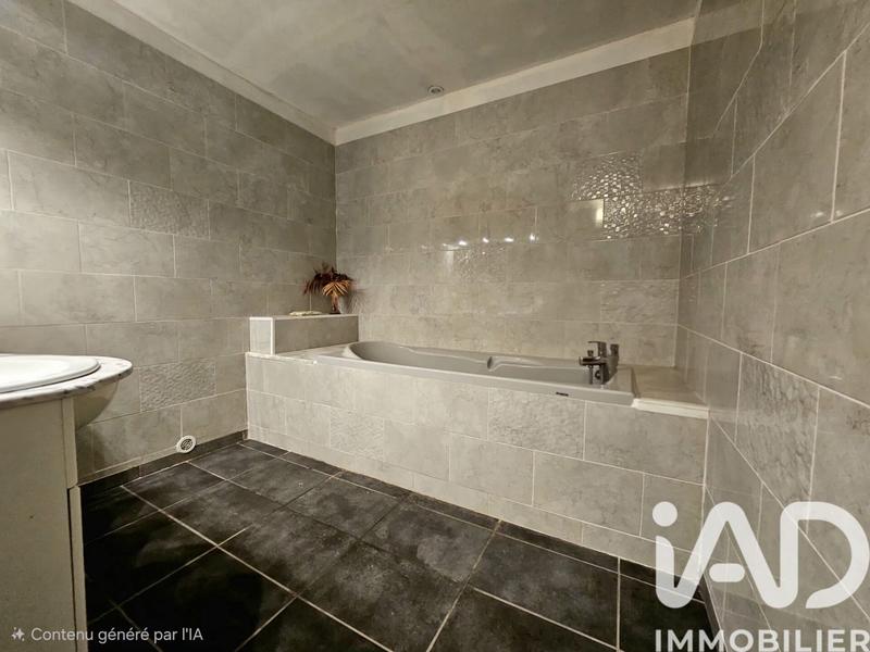 Maison de ville - 155 m² - 7 pièces