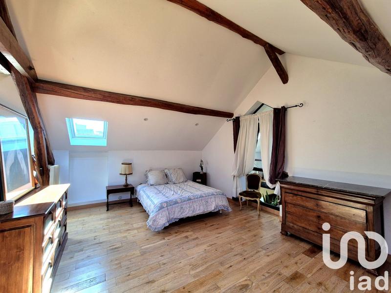 Maison - 265 m² - 10 pièces