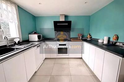 Maison - 130 m² - 7 pièces