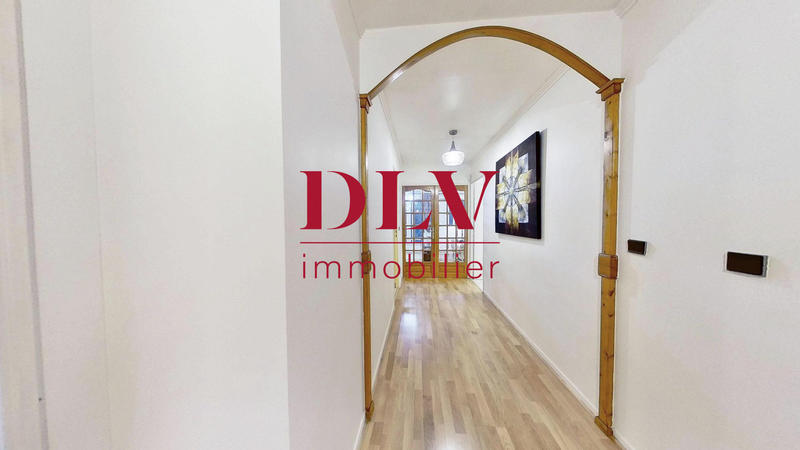 Appartement - 130 m² - 5 pièces