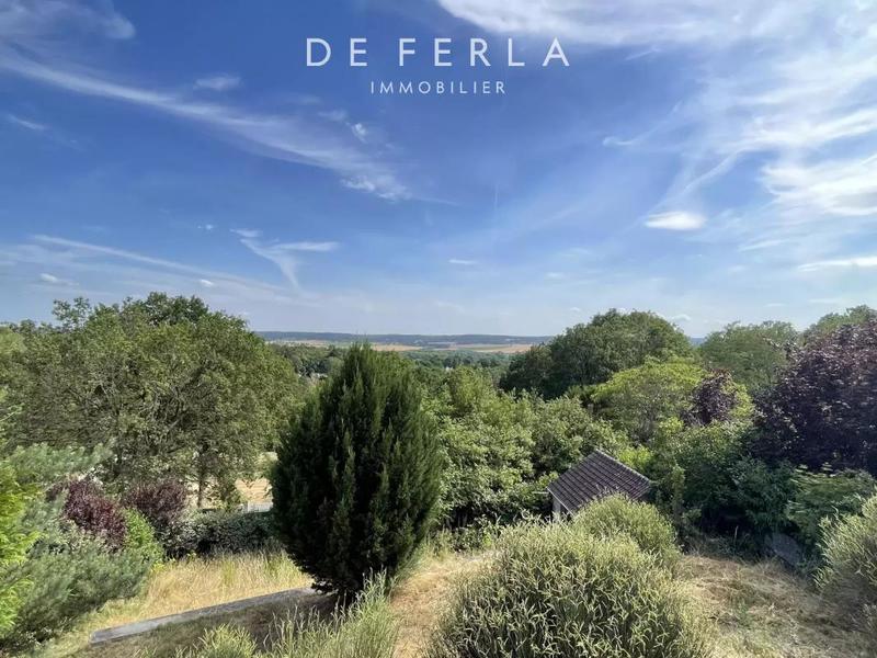 Maison - 306 m² - 6 pièces