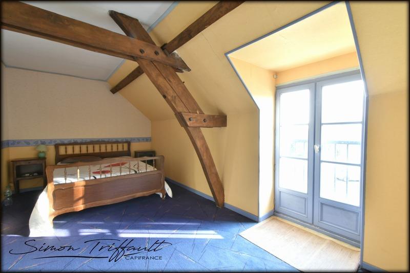 Maison bourgeoise - 255 m² - 8 pièces