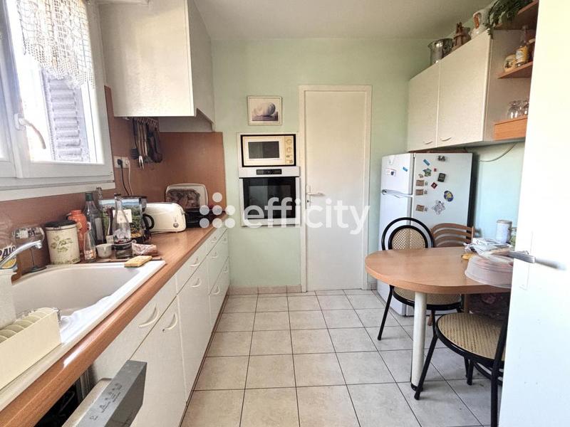 Maison - 104 m² - 5 pièces