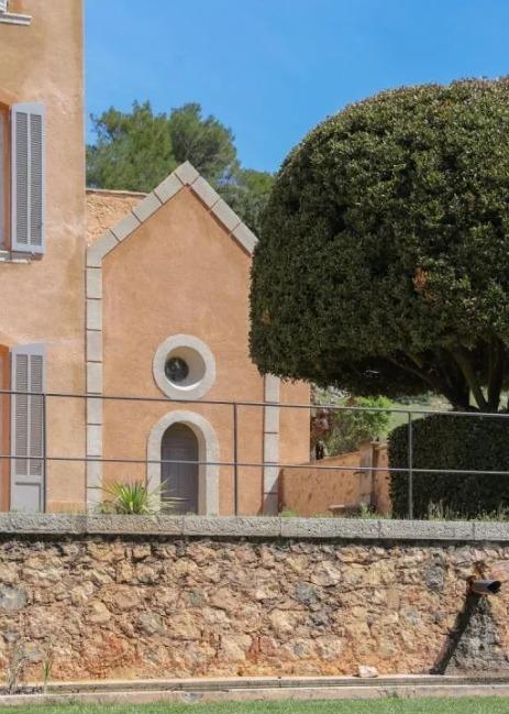 Manoir - 1 575 m² - 20 pièces