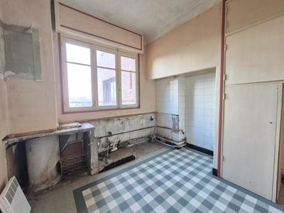 Appartement ancien - 112 m² - 6 pièces