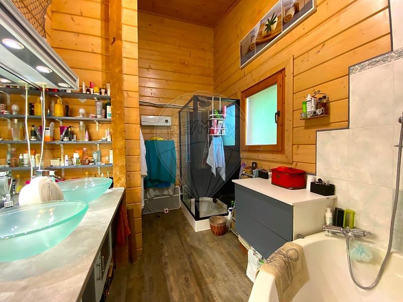 Maison - 122 m² - 5 pièces