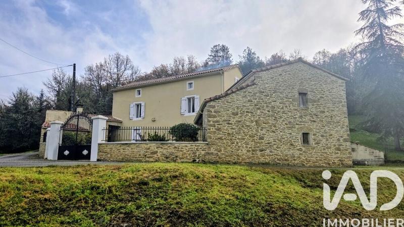 Maison - 132 m² - 3 pièces
