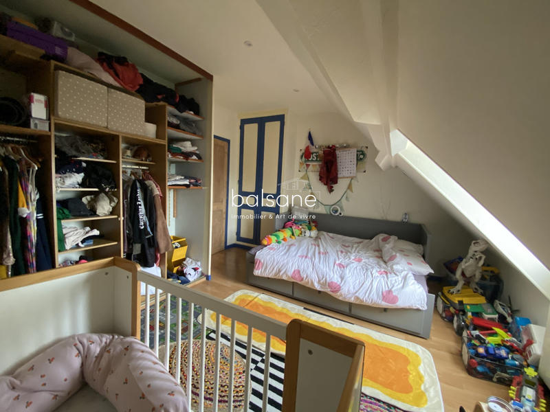 Appartement - 85 m² - 3 pièces