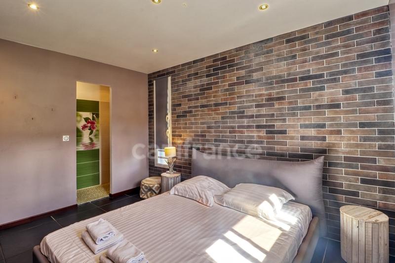 Maison - 139 m² - 5 pièces