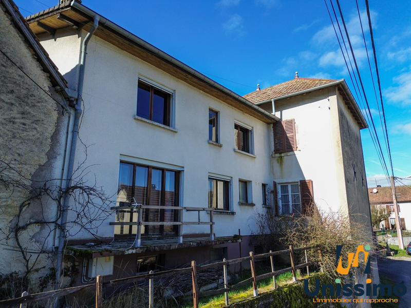 Maison - 211 m² - 6 pièces