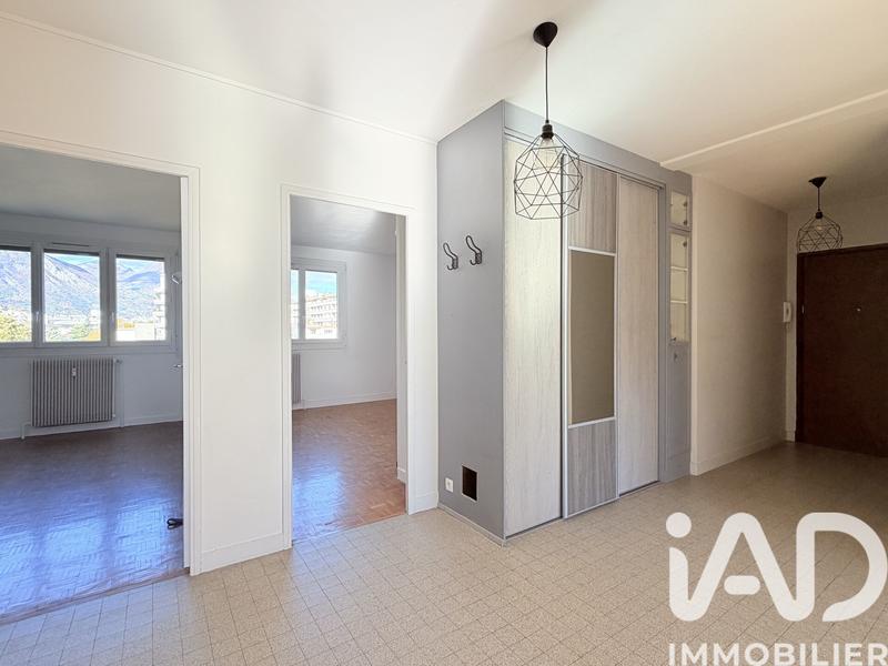 Appartement - 87 m² - 3 pièces