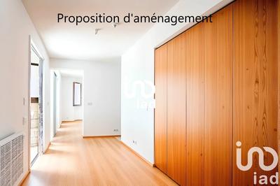 Maison - 104 m² - 5 pièces