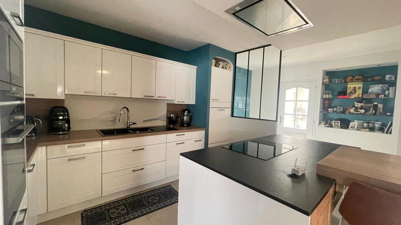 Maison - 136 m² - 4 pièces