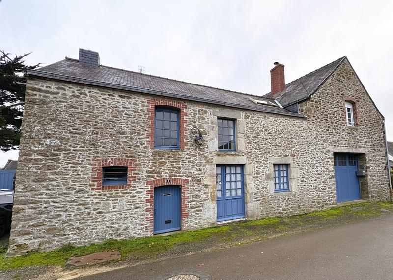 Maison ancienne - 263 m² - 12 pièces