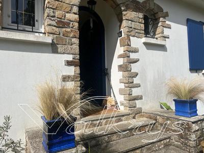 Villa - 120 m² - 6 pièces