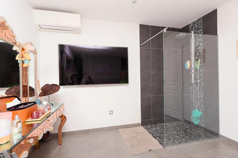 Villa - 174 m² - 4 pièces