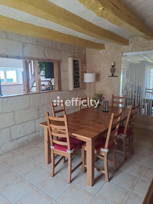 Maison - 306 m² - 10 pièces