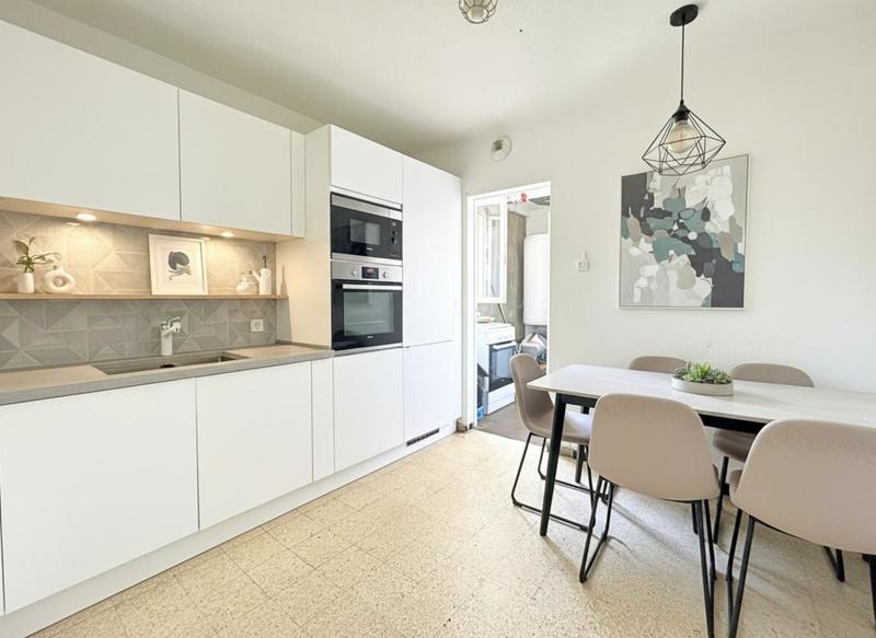 Appartement - 67 m² - 4 pièces