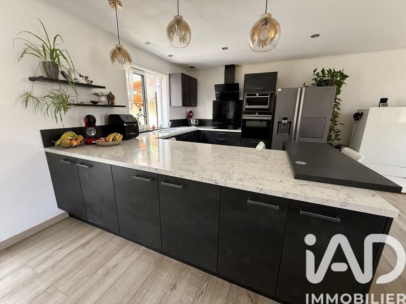 Maison - 75 m² - 4 pièces