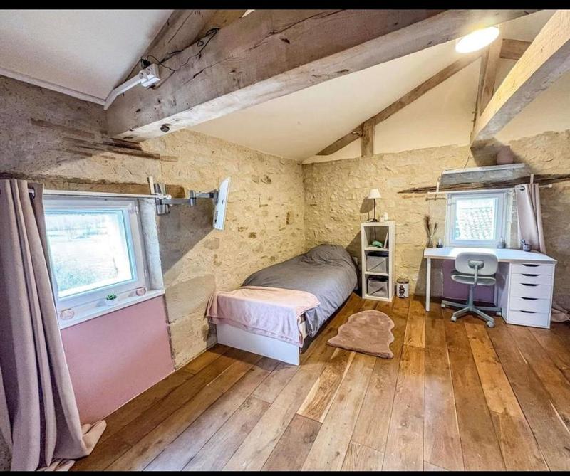 Demeure - 325 m² - 10 pièces