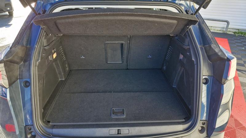 Peugeot 3008 Hybrid 225 E-Eat8 Allure