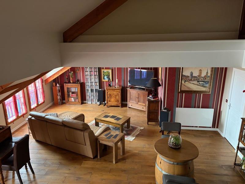 Appartement - 172 m² - 4 pièces