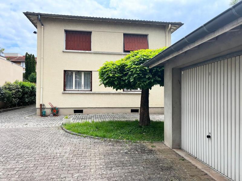 Appartement - 91 m² - 5 pièces