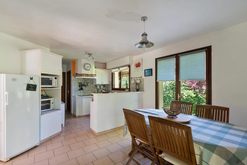 Maison - 170 m² - 9 pièces