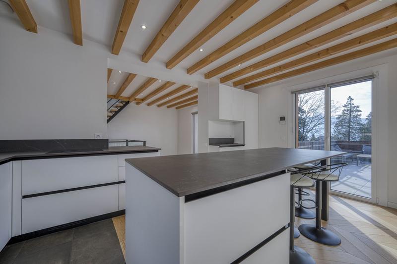 Maison - 98 m² - 4 pièces