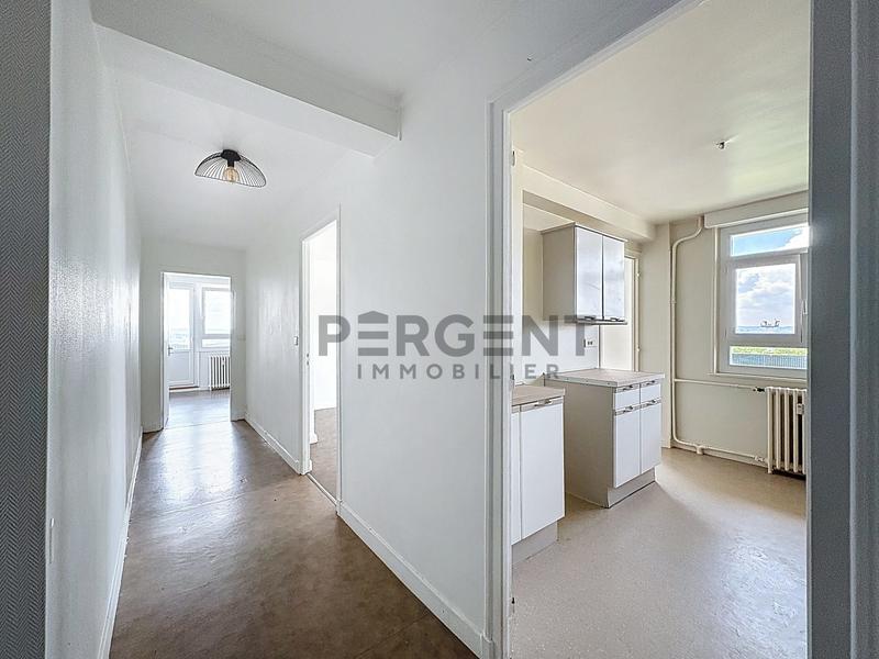 Appartement - 79 m² - 3 pièces