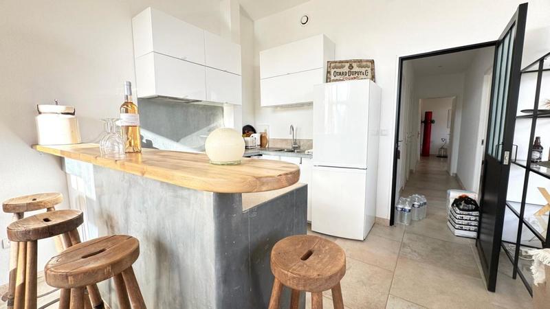 Appartement - 92 m² - 3 pièces